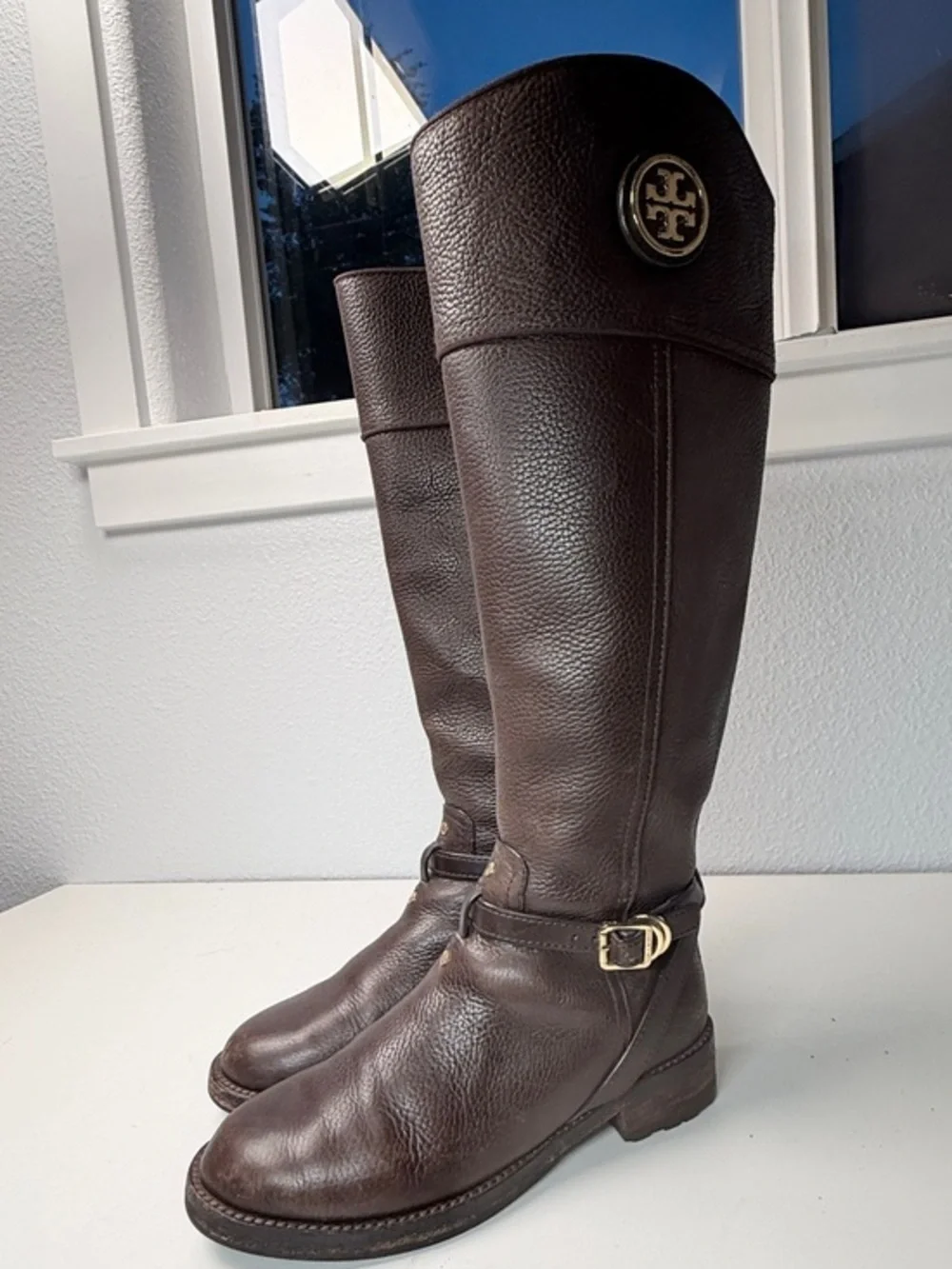 Tory Burch Boots Brown Pebbled Leather Riding Boots Tall Zip Logo women size 6.5